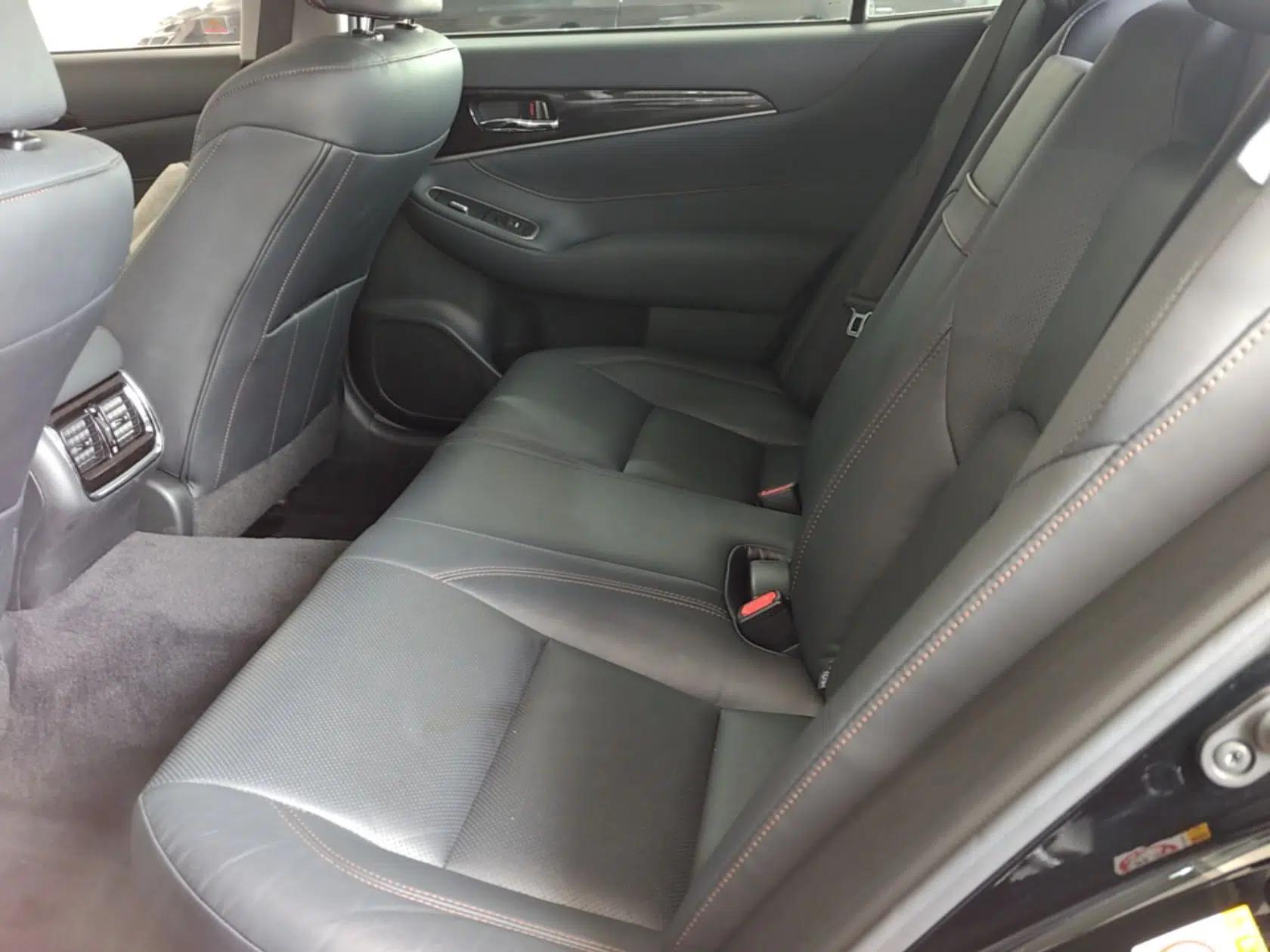 Toyota Crown 2015 2.0T Fashion Edition — миниатюра 19