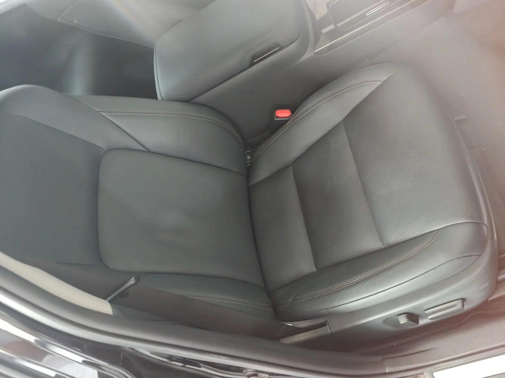Toyota Crown 2015 2.0T Fashion Edition — миниатюра 23