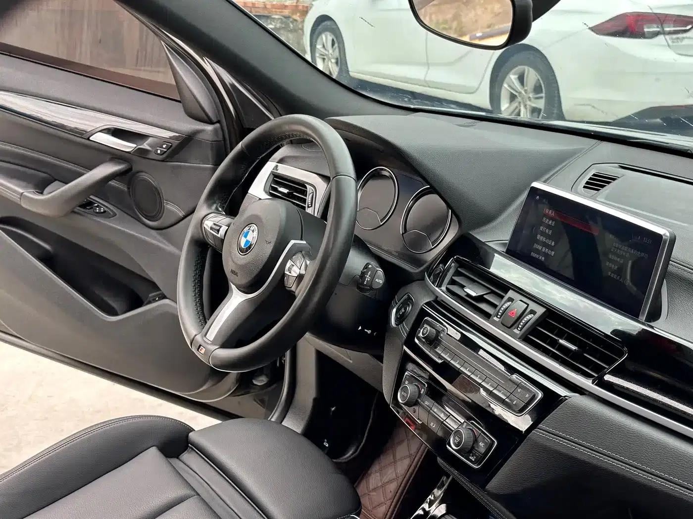 2020 BMW X2 xDrive25i M Sport Package — миниатюра 14