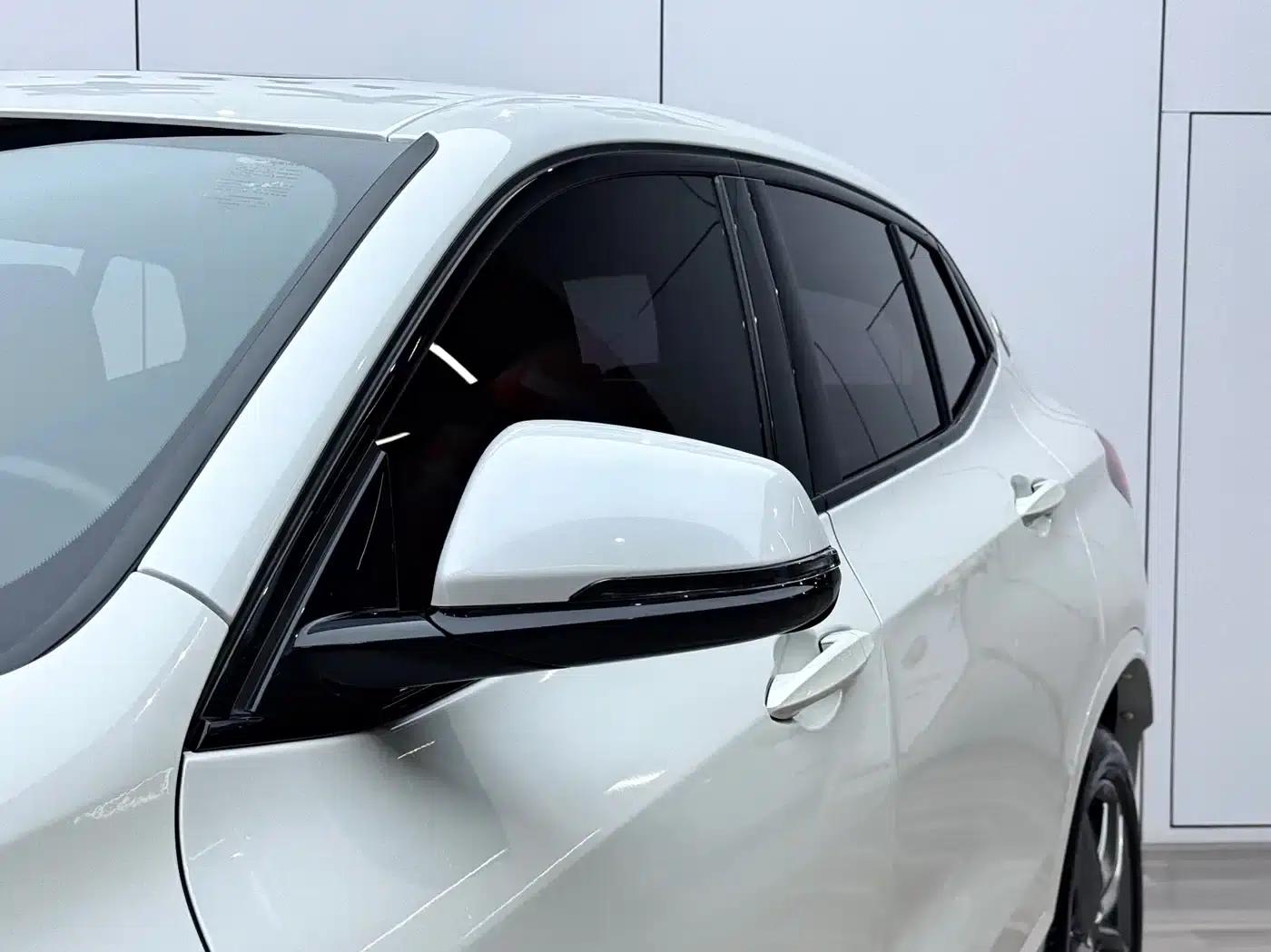 BMW X2 2021 sDrive25i Leading M Sport Package — миниатюра 29
