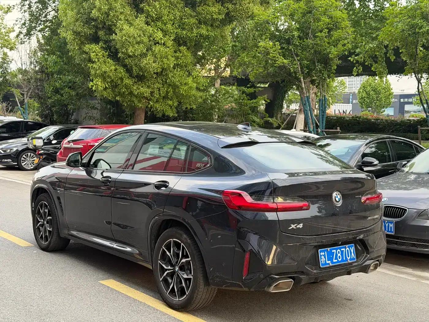 2022 BMW X4 xDrive 25i M Sport Package — миниатюра 7