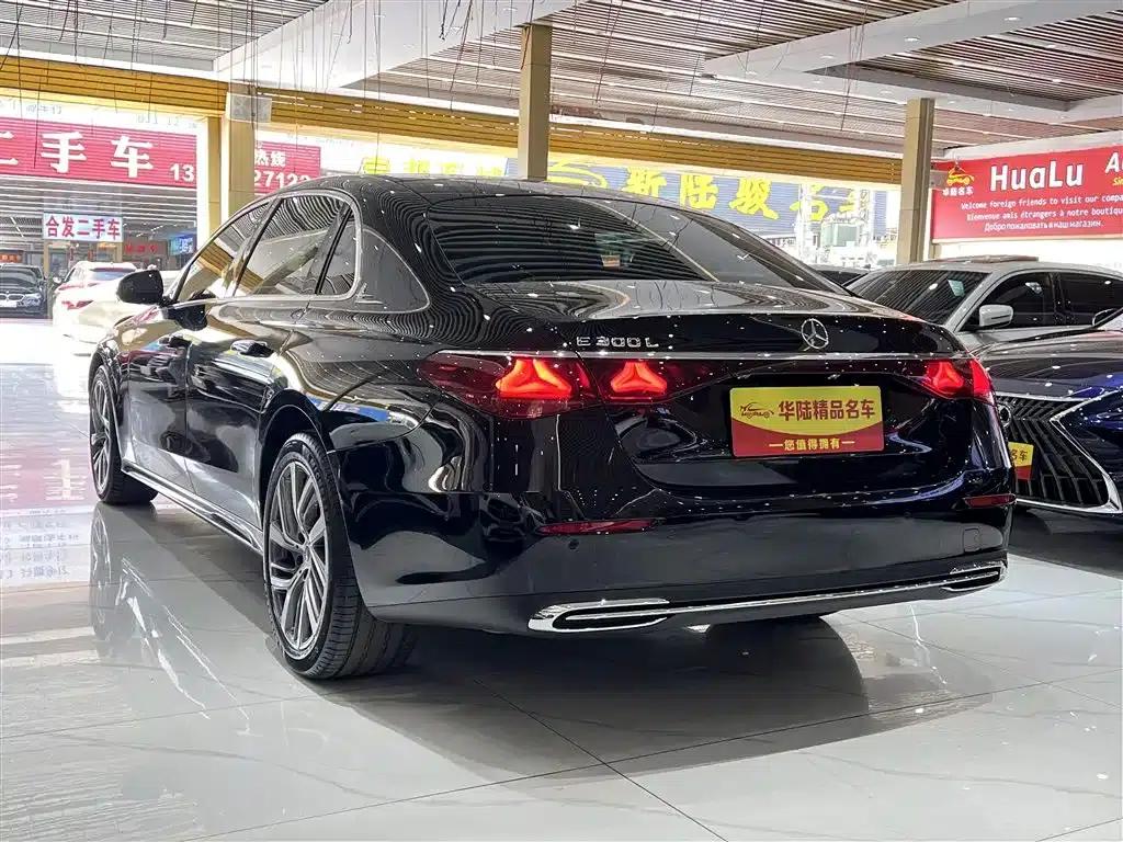Mercedes-Benz E-Class 2024 E 300 L Fashion Edition — миниатюра 4