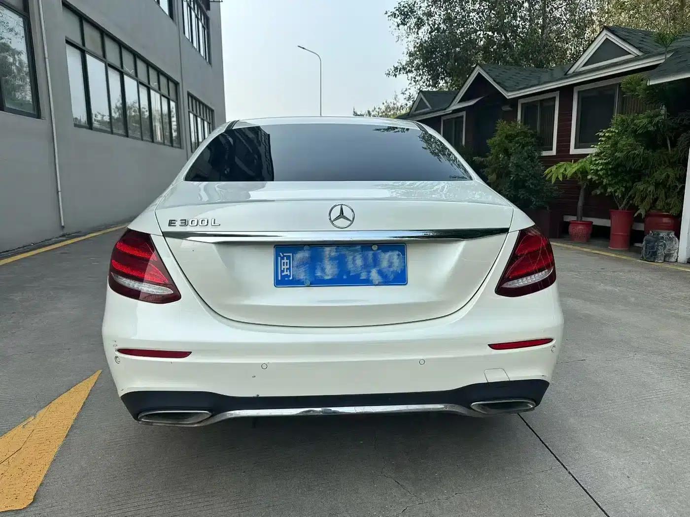 2016 Mercedes-Benz E-Class E 300 L Sport Style — миниатюра 5
