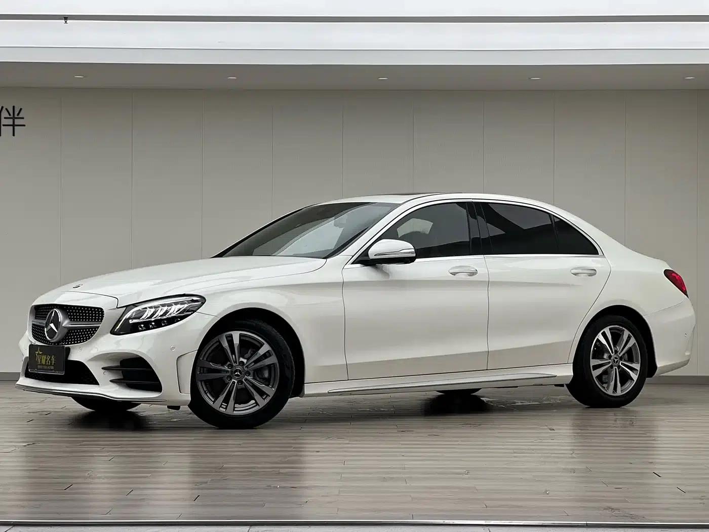 Mercedes-Benz C-Class 2019 C 180 L Fashion Sport Edition — миниатюра 4