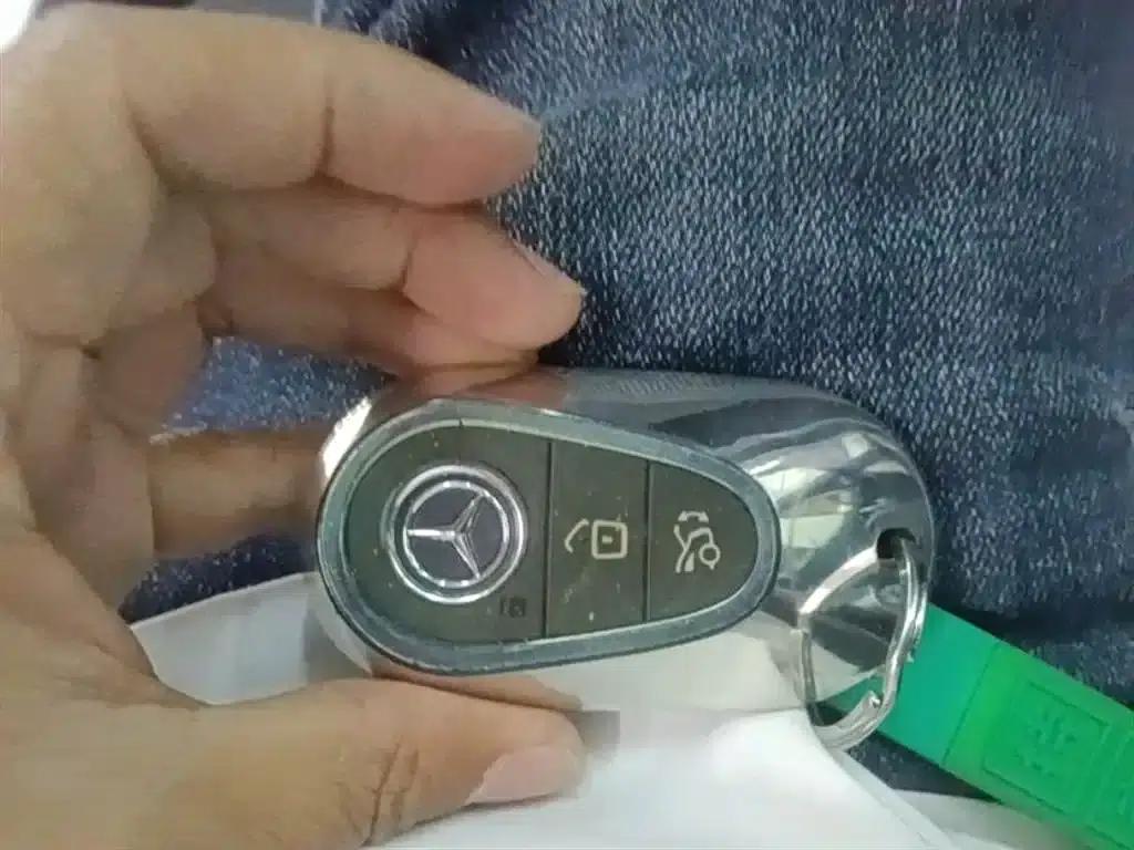 2024 Mercedes-Benz C-Class C 200 L Sport Edition — миниатюра 9