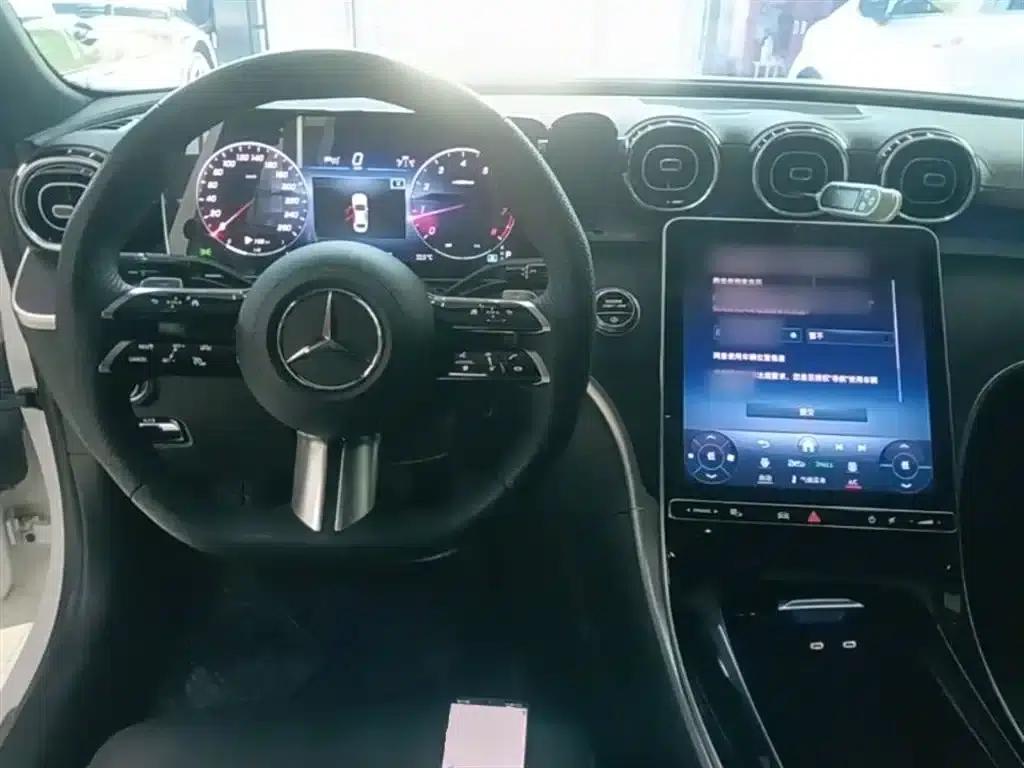 2024 Mercedes-Benz C-Class C 200 L Sport Edition — миниатюра 10