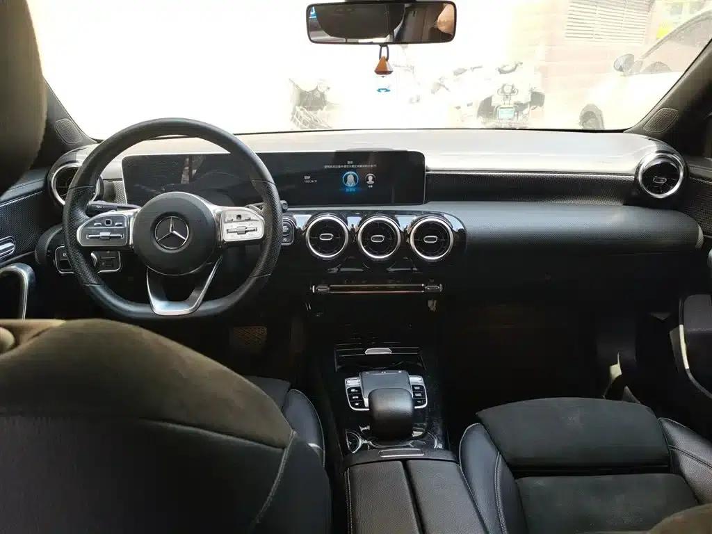 2019 Mercedes-Benz A-Class A 200 L Sport Sedan — миниатюра 13