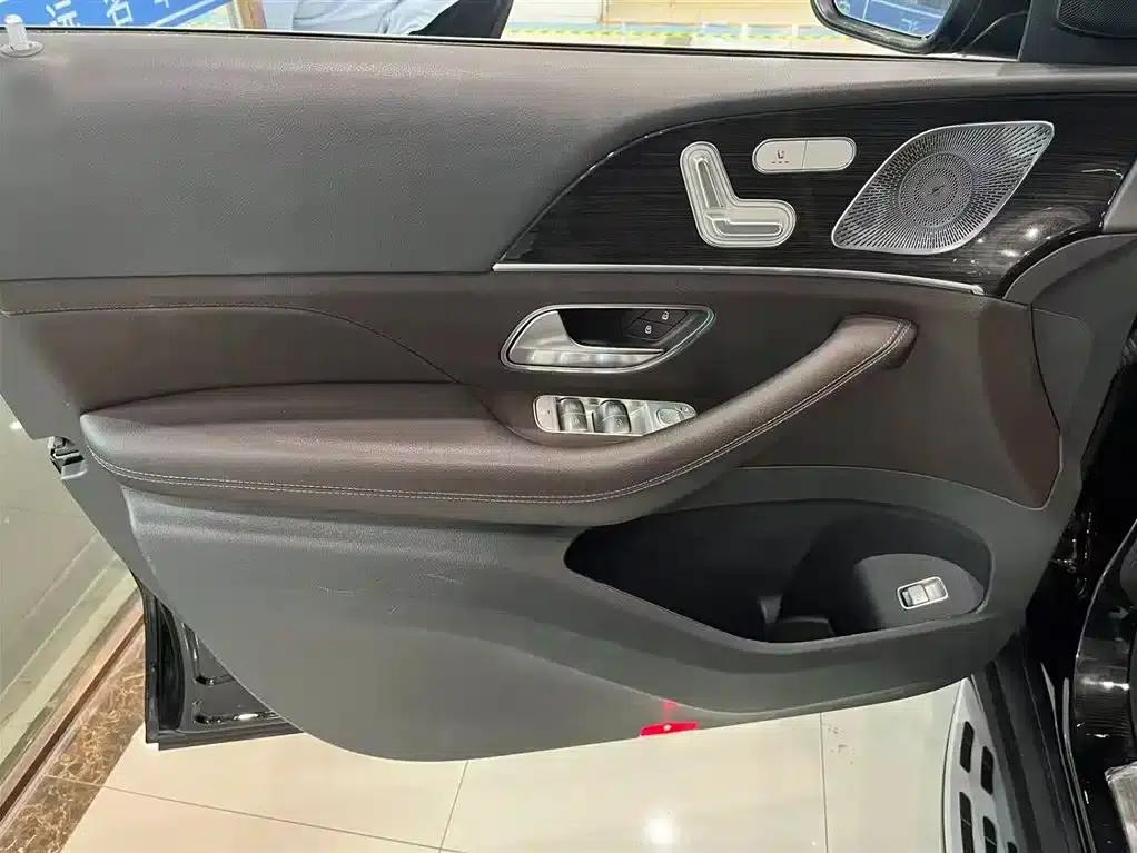 Mercedes-Benz GLE 2020 Facelift GLE 350 4MATIC Fashion Special Edition — миниатюра 5