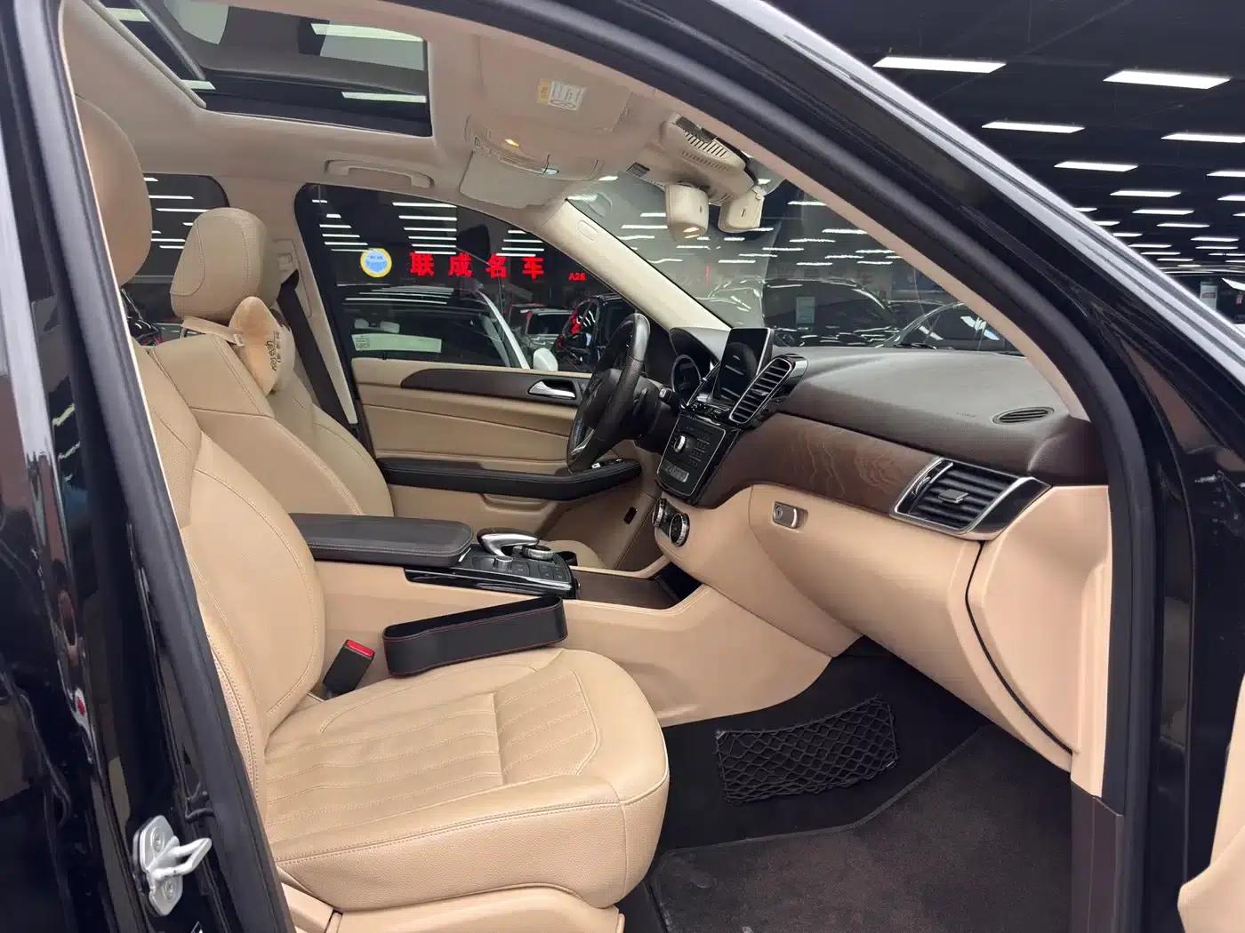 2015 Mercedes-Benz GLE 400 4MATIC — миниатюра 16