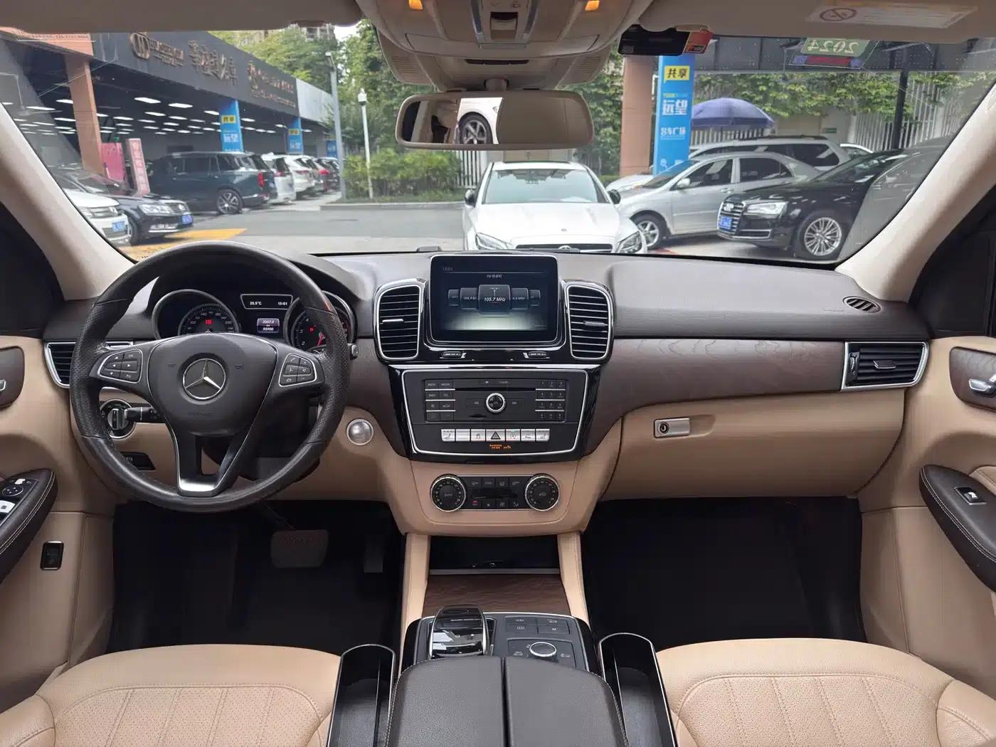 2015 Mercedes-Benz GLE 400 4MATIC — миниатюра 5