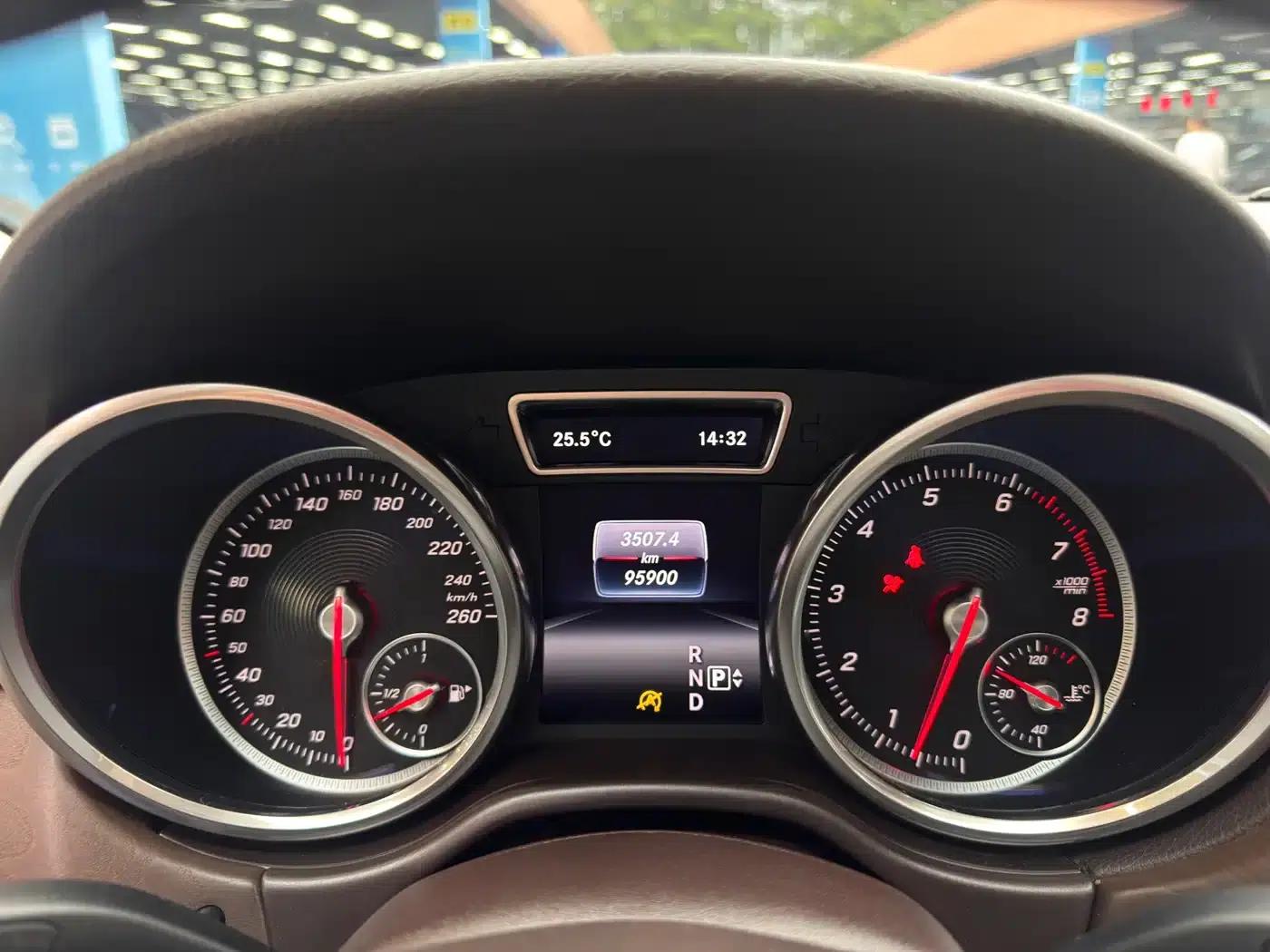2015 Mercedes-Benz GLE 400 4MATIC — миниатюра 8