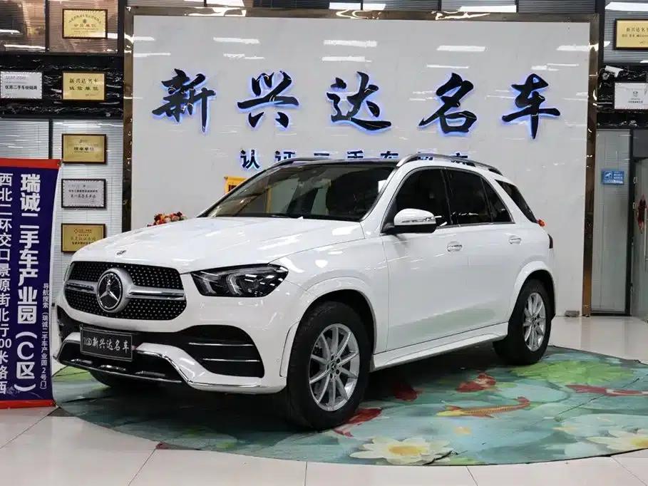 Mercedes-Benz GLE 2020 Facelift GLE 350 4MATIC Fashion Model — миниатюра 1