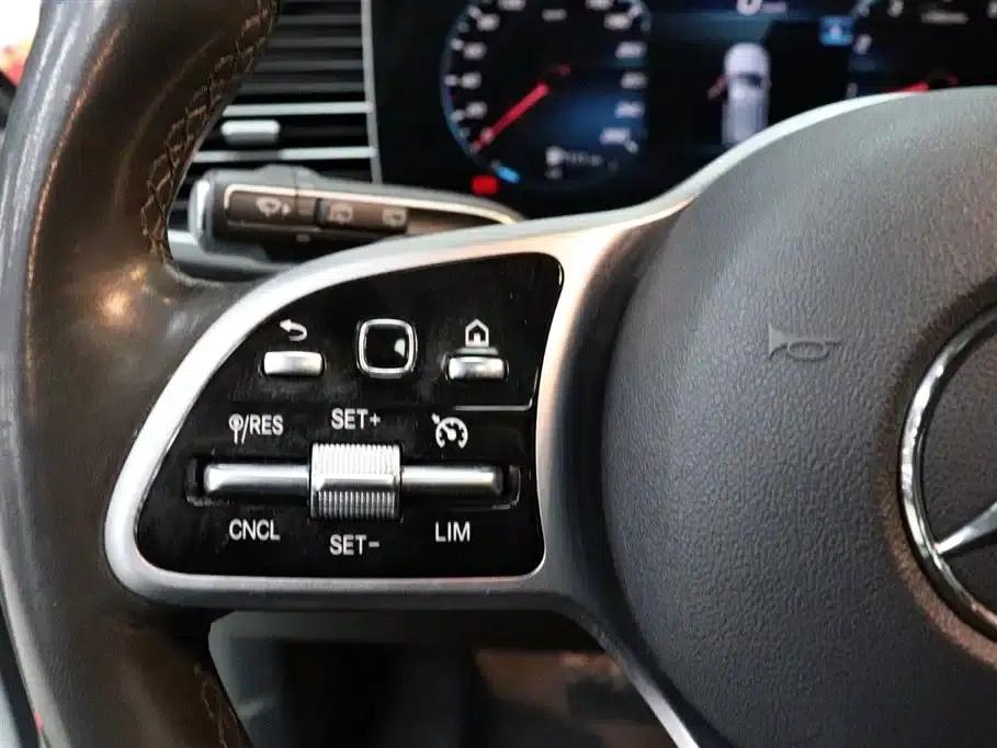 Mercedes-Benz GLE 2020 Facelift GLE 350 4MATIC Fashion Model — миниатюра 17