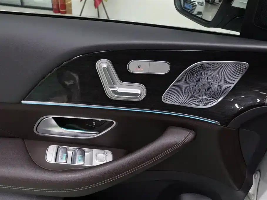 Mercedes-Benz GLE 2020 Facelift GLE 350 4MATIC Fashion Model — миниатюра 20