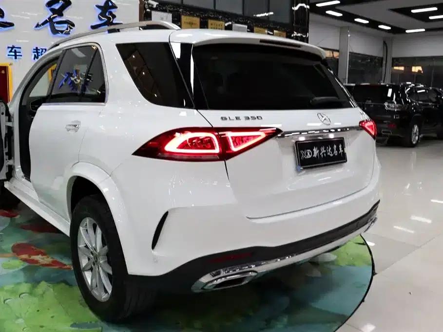 Mercedes-Benz GLE 2020 Facelift GLE 350 4MATIC Fashion Model — миниатюра 23