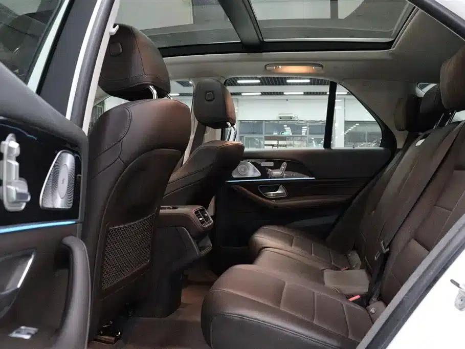 Mercedes-Benz GLE 2020 Facelift GLE 350 4MATIC Fashion Model — миниатюра 8