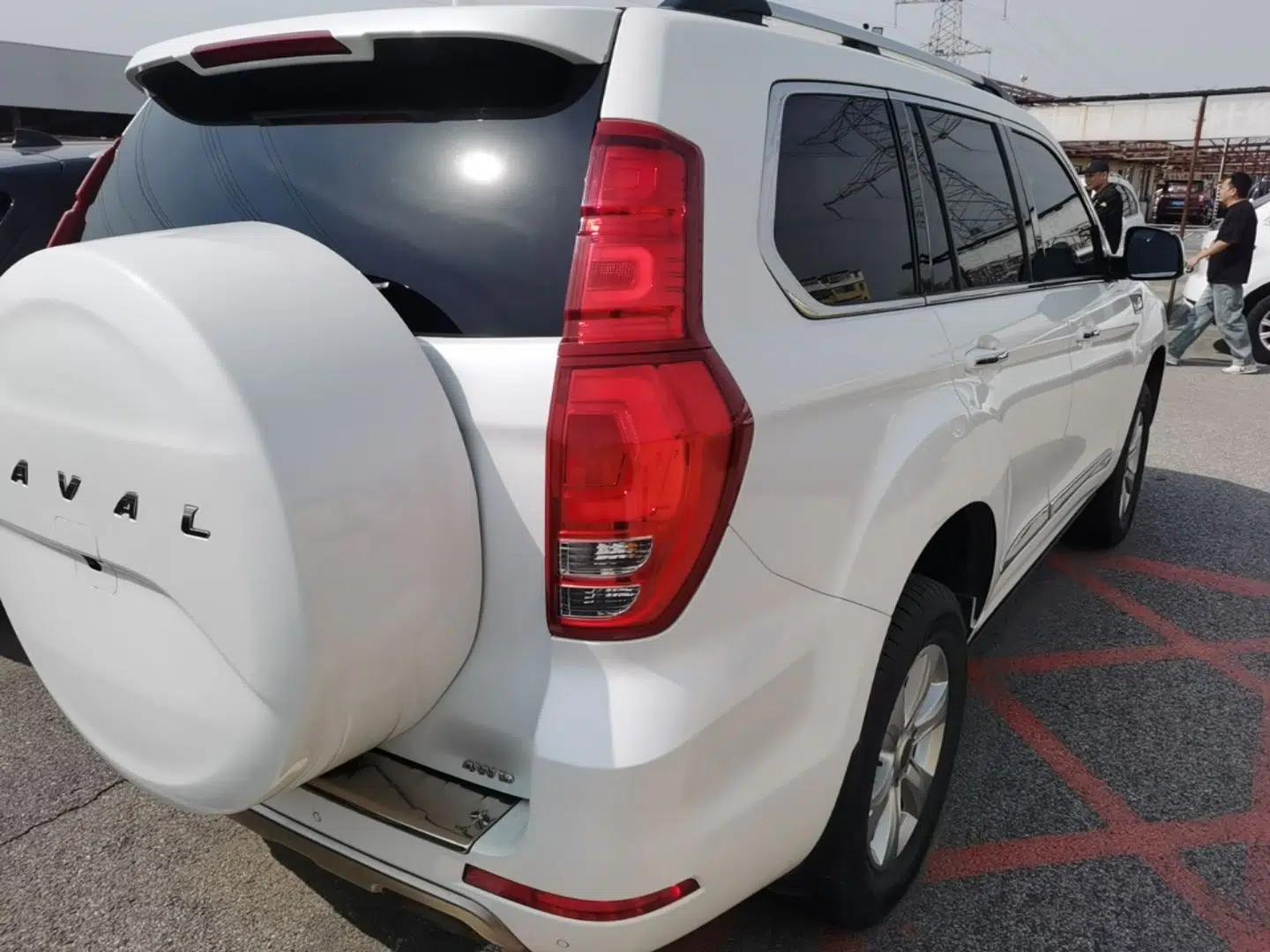 Haval H9 2017 2.0T Gasoline 4x4 Premium 5-Seater — миниатюра 7