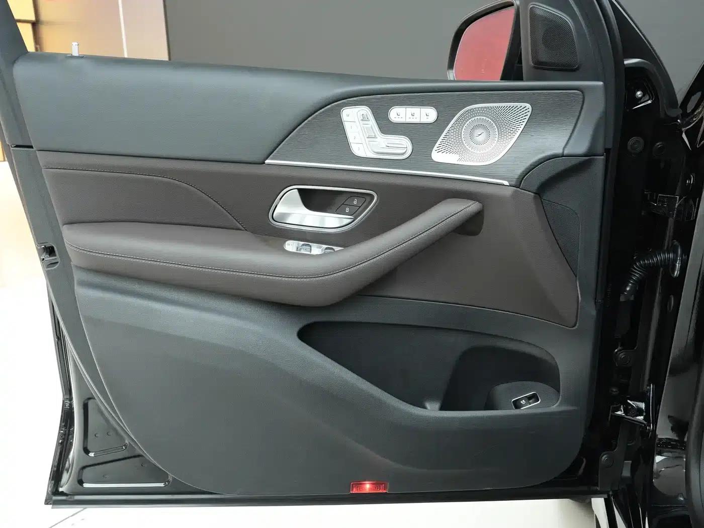 2023 Mercedes-Benz GLS 450 US Spec — миниатюра 16