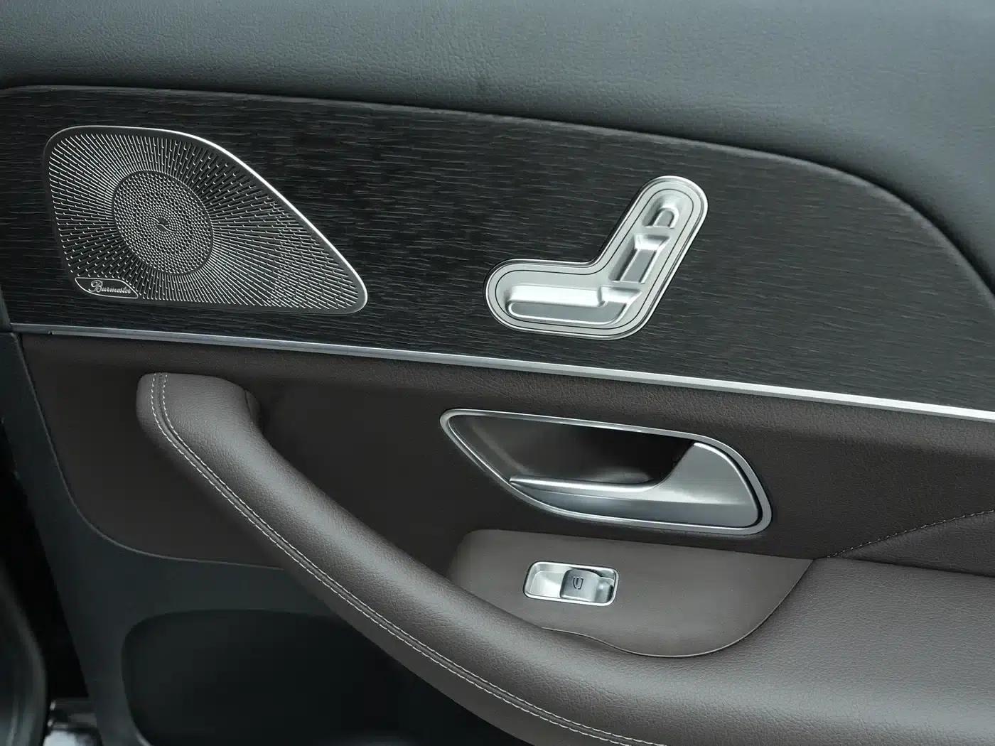 2023 Mercedes-Benz GLS 450 US Spec — миниатюра 17