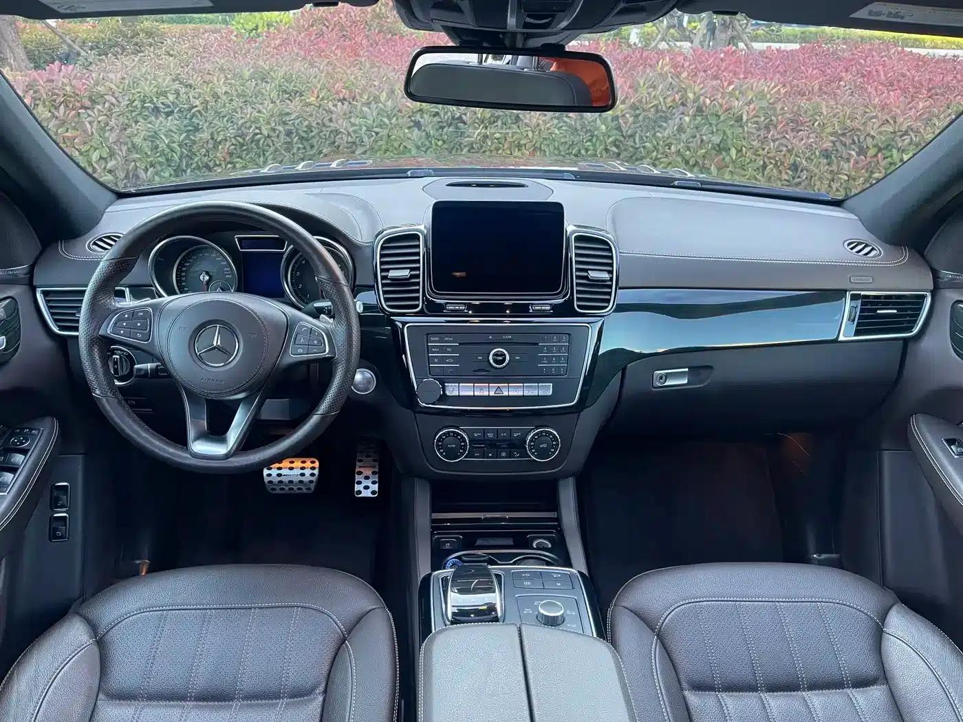 2019 Mercedes-Benz GLS 450 — миниатюра 5
