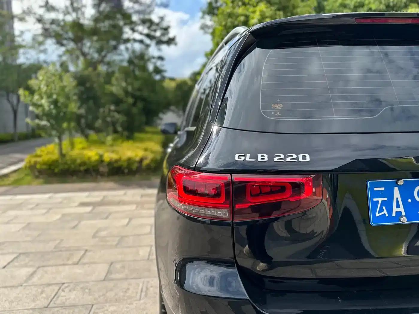 2023 Mercedes-Benz GLB 220 Fashion Edition — миниатюра 22