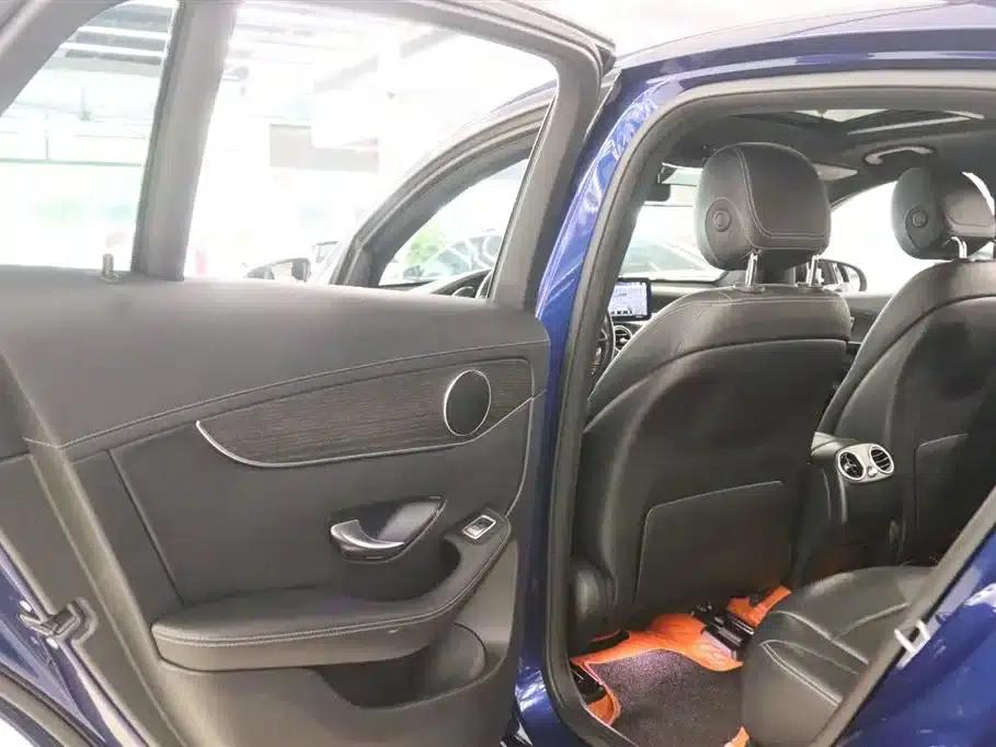 2020 Mercedes-Benz GLC Coupe, GLC 300 4MATIC Coupe SUV — миниатюра 16