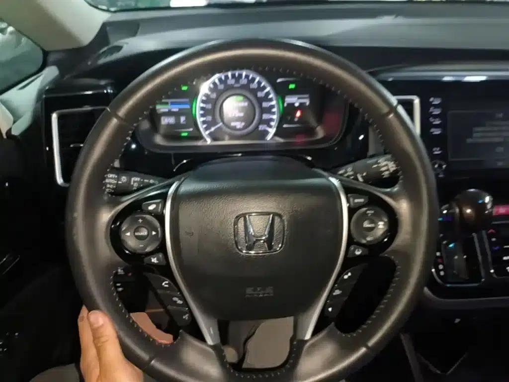Elysion 2019 2.0L Hybrid Luxury Edition — миниатюра 11