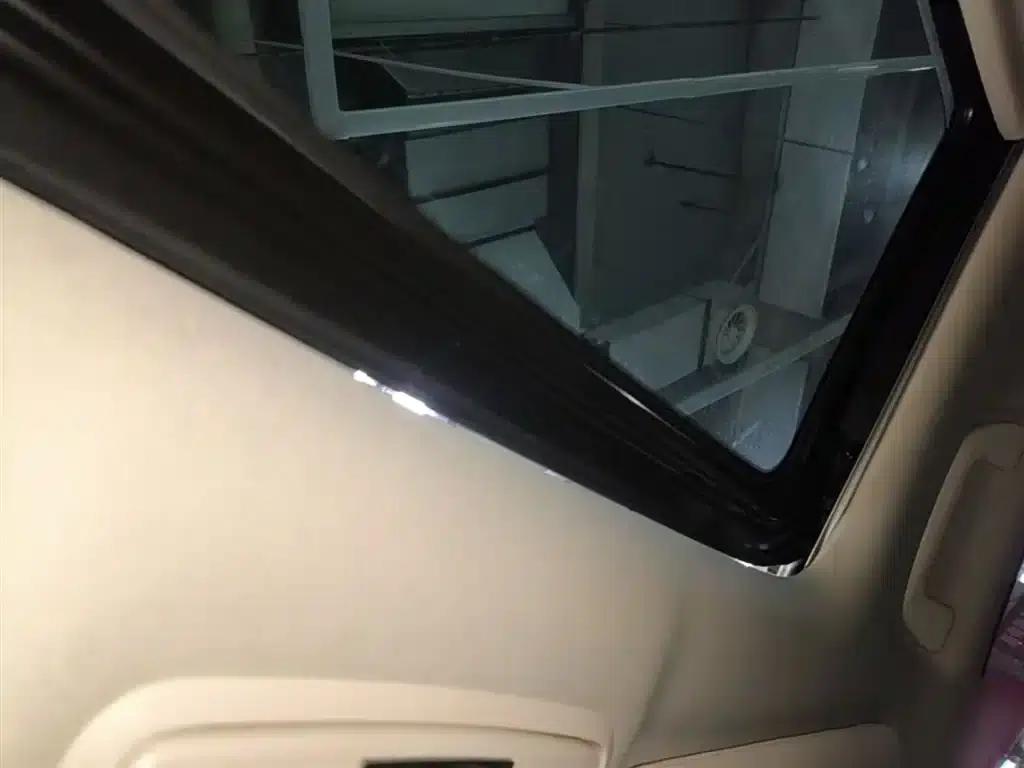 Elysion 2019 2.0L Hybrid Luxury Edition — миниатюра 18