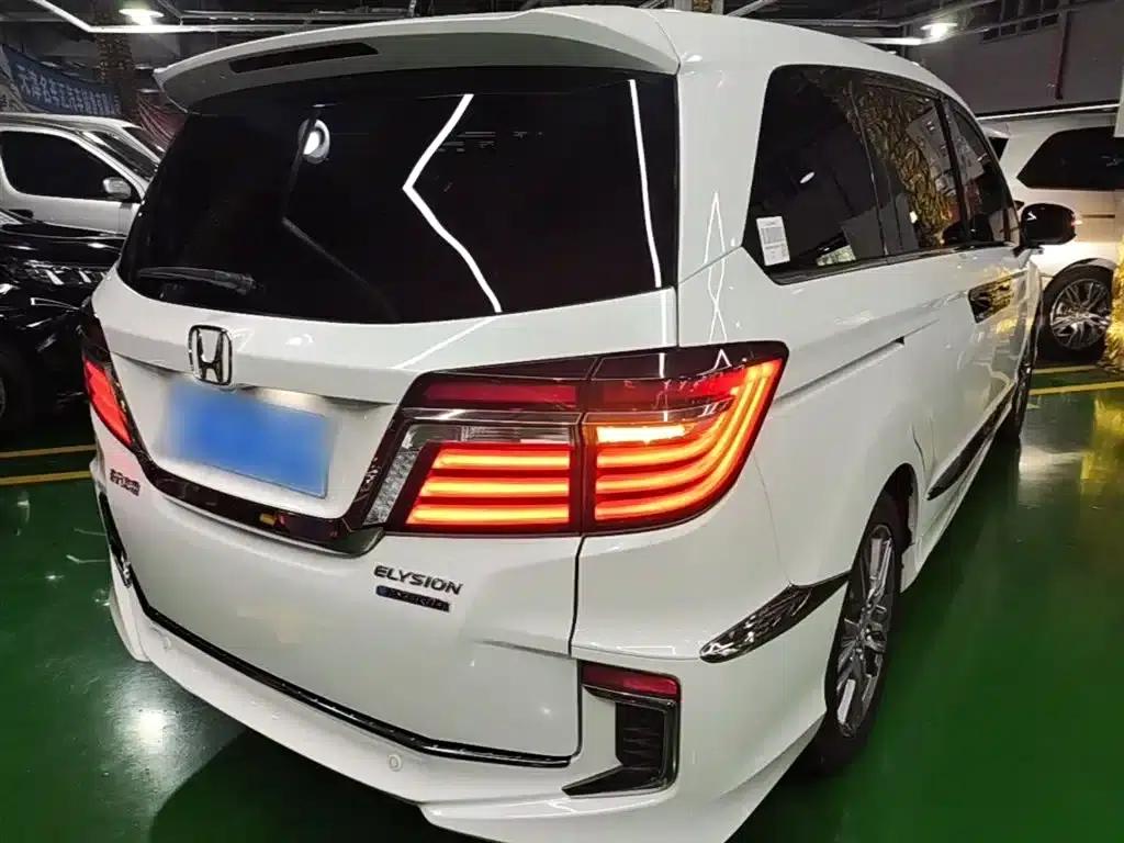 Elysion 2019 2.0L Hybrid Luxury Edition — миниатюра 7