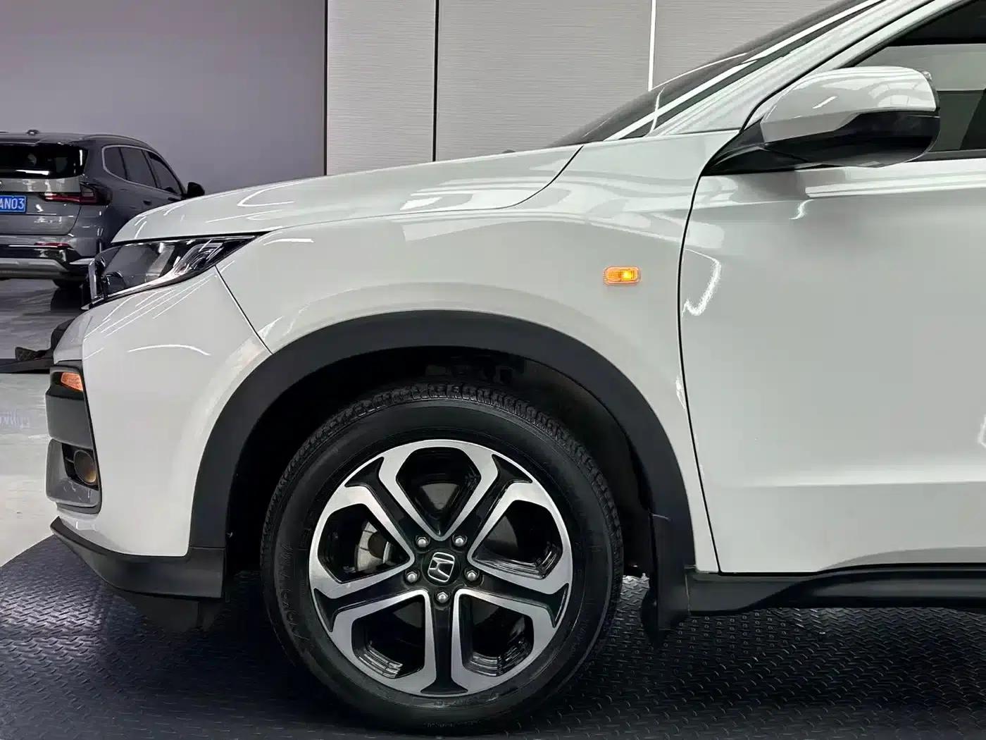 Honda XR-V 2022 1.5L CVT Obsidian Edition — миниатюра 8