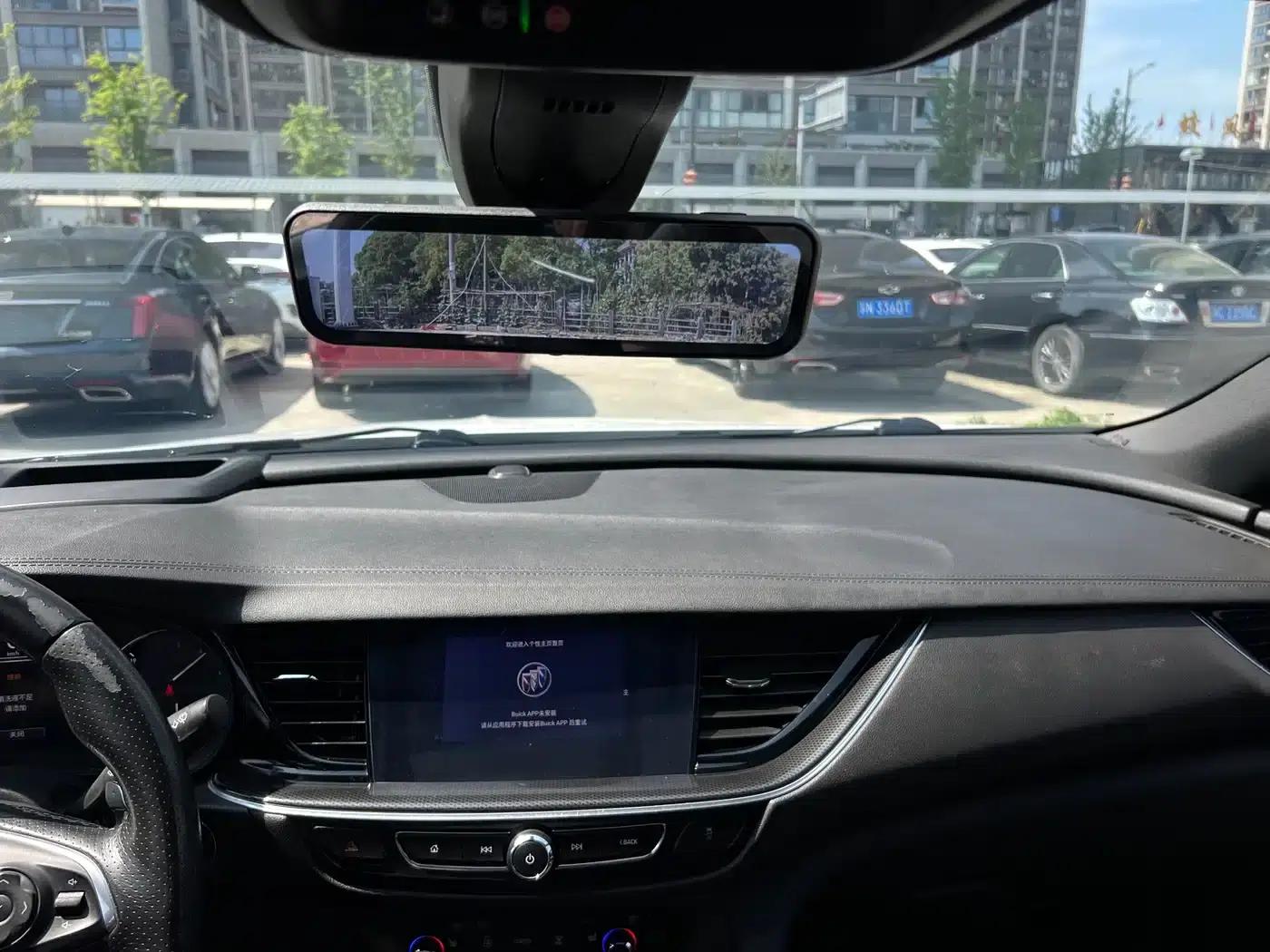Buick Regal 2020 GS 28T Premium — миниатюра 15