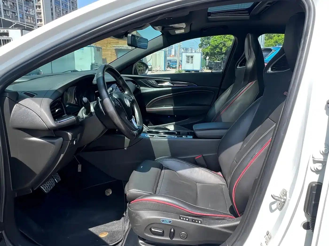 Buick Regal 2020 GS 28T Premium — миниатюра 9