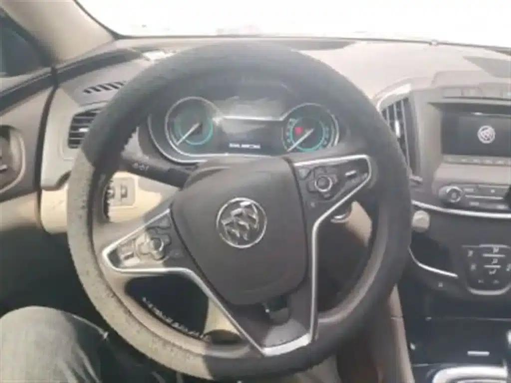 Buick Regal 2015 2.0L Elite Fashion Edition — миниатюра 13