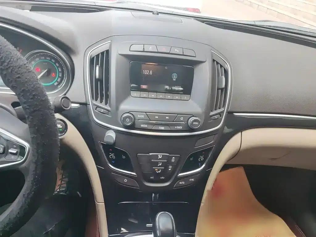 Buick Regal 2015 2.0L Elite Fashion Edition — миниатюра 6