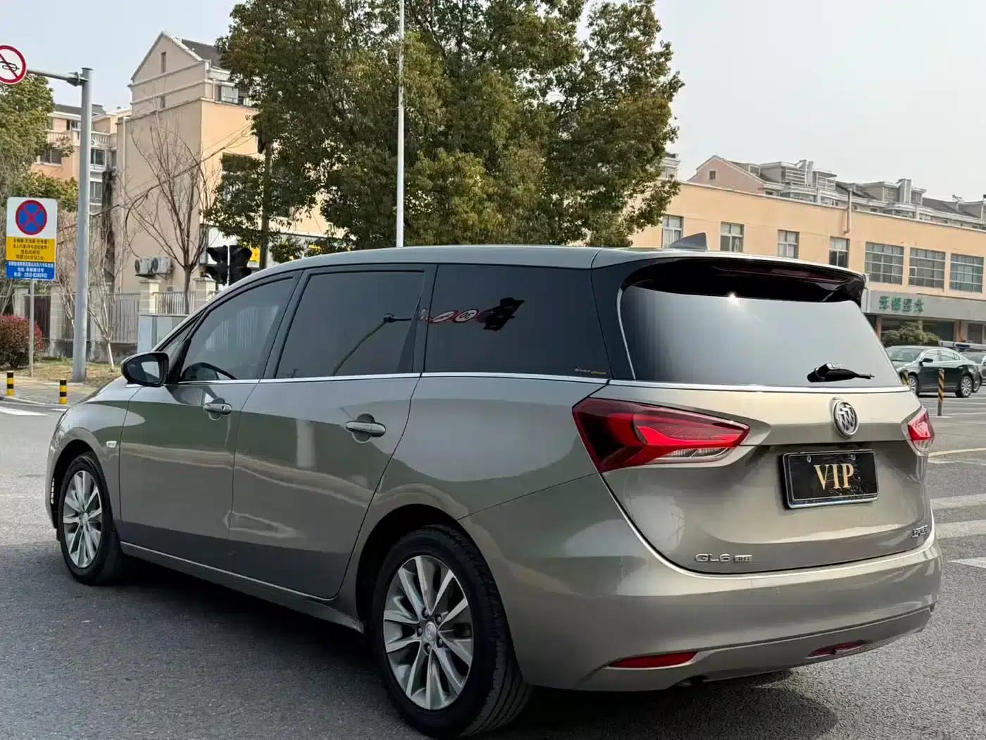Buick GL6 2019 18T 6-seater Connected Luxury Model (China VI Emission Standard) — миниатюра 6