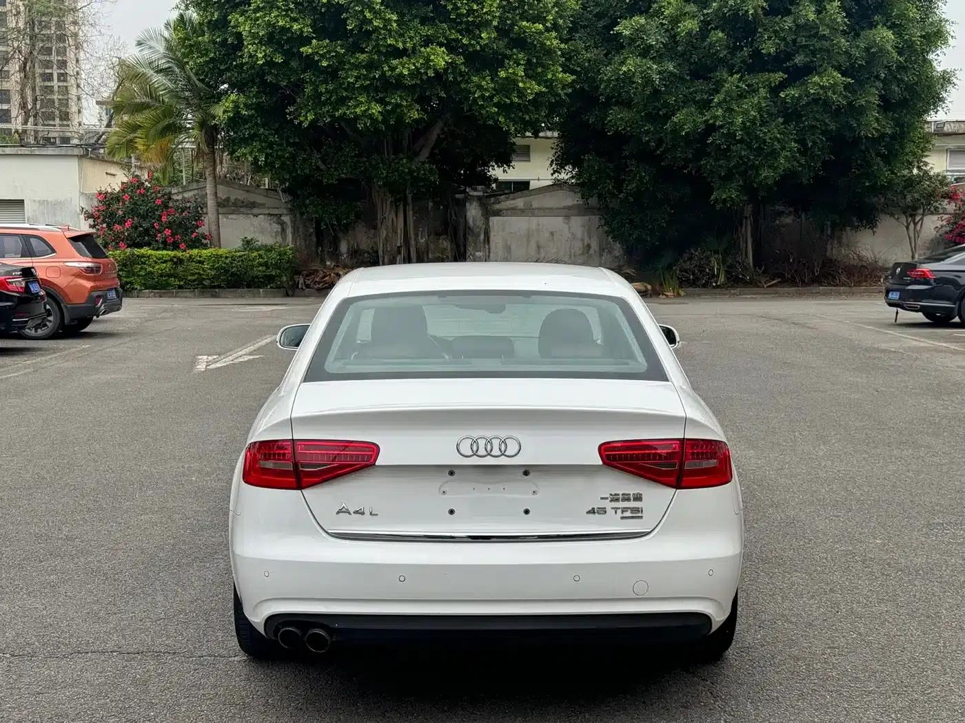 Audi A4L 2015 45 TFSI quattro Sport Edition — миниатюра 6