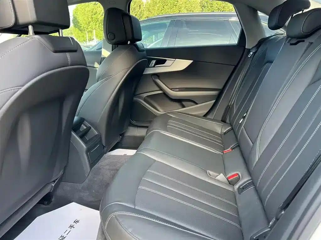 Audi A4L 2023 40 TFSI Fashion Dynamic Edition — миниатюра 9