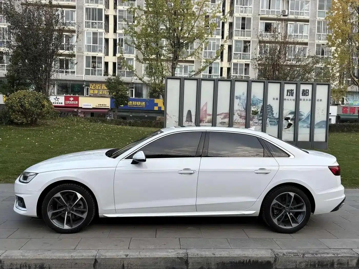 Audi A4L 2020 40 TFSI Fashion Dynamic Edition — миниатюра 4