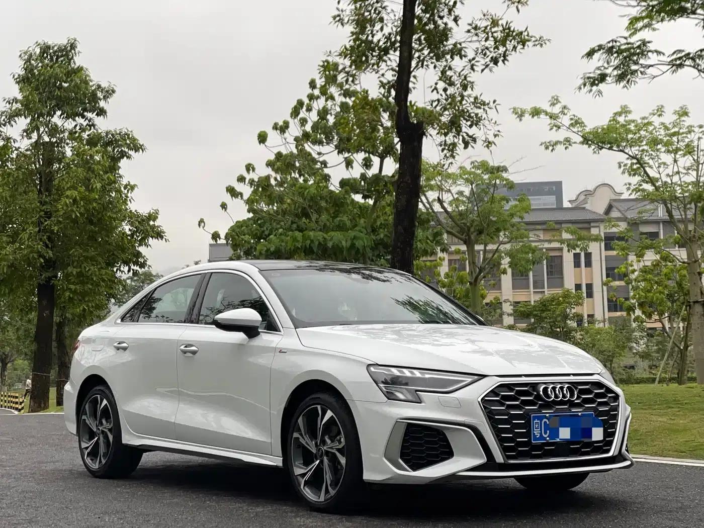 2022 Audi A3 A3L Limousine 35 TFSI Fashion Sport — миниатюра 3