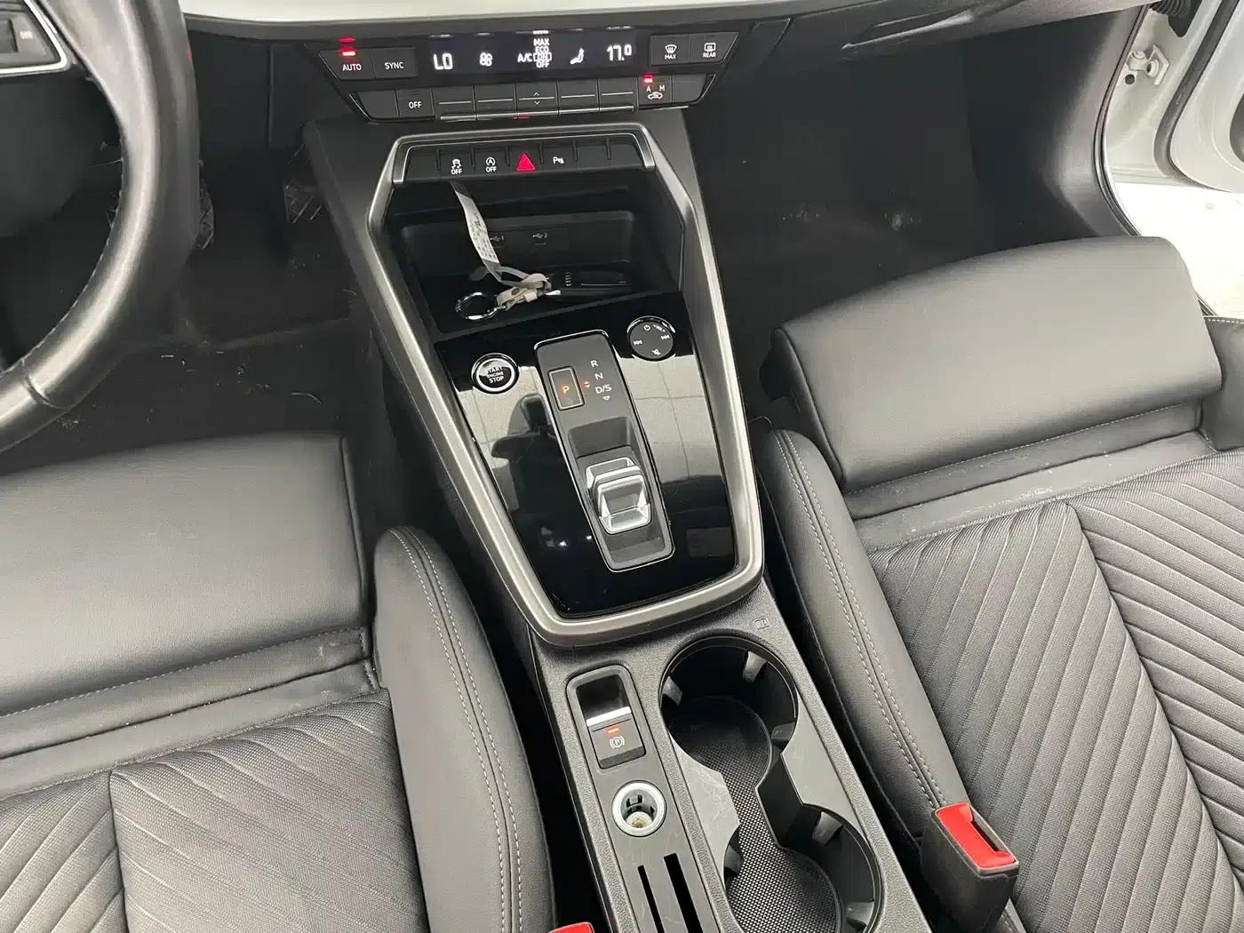 2023 Audi A3 A3L Limousine 35 TFSI Fashionable Elegant Model — миниатюра 11