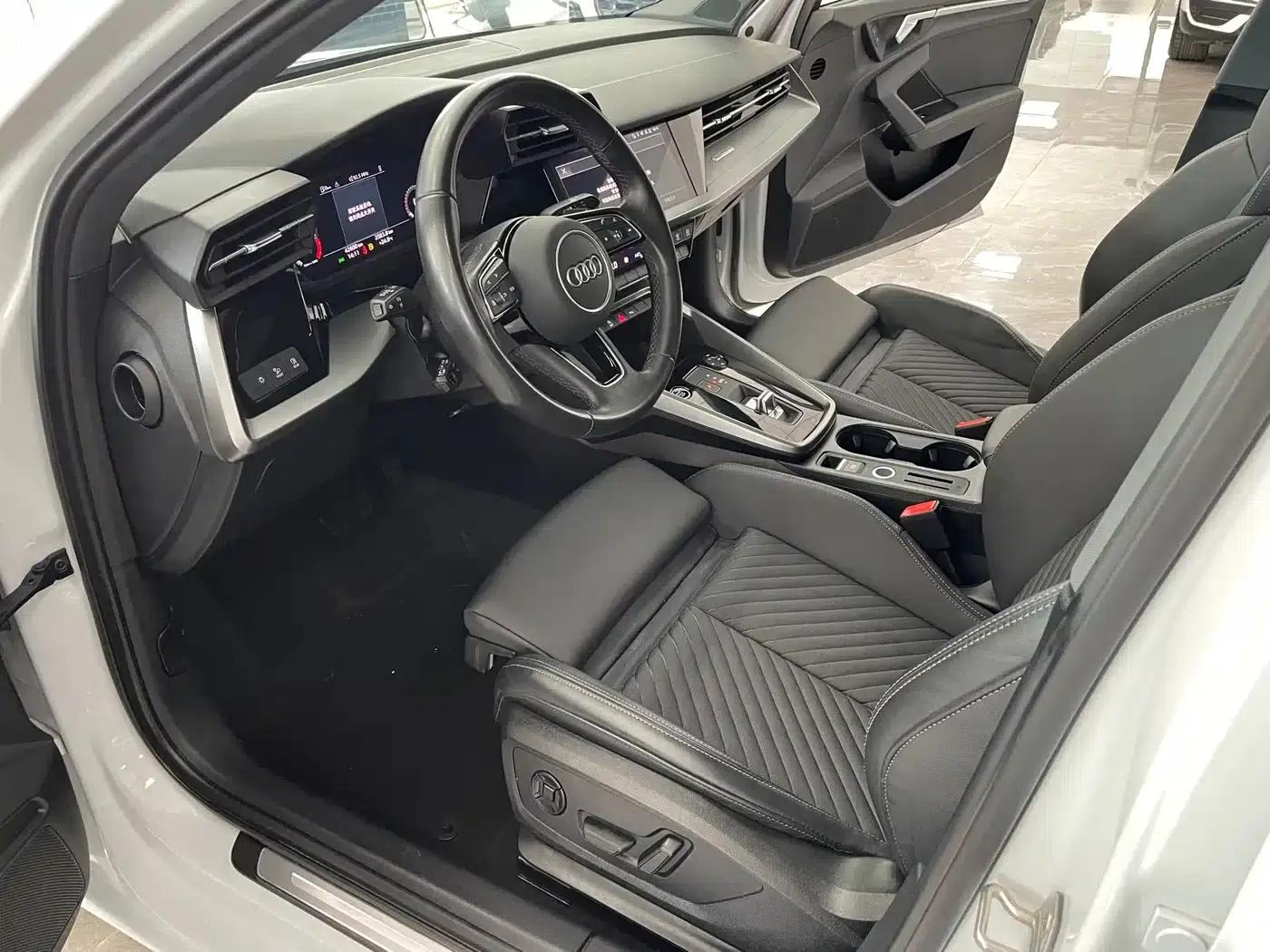 2023 Audi A3 A3L Limousine 35 TFSI Fashionable Elegant Model — миниатюра 5