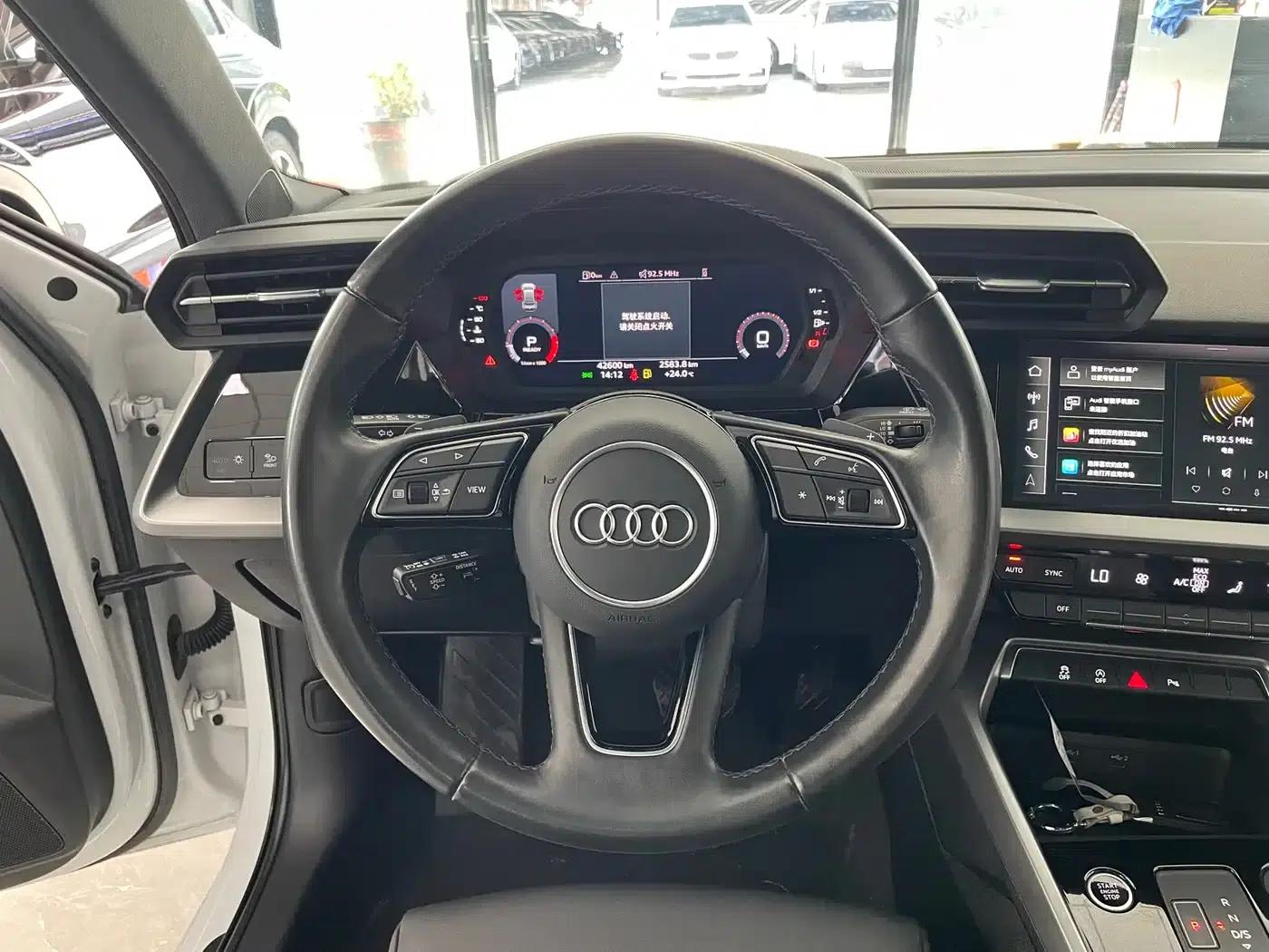2023 Audi A3 A3L Limousine 35 TFSI Fashionable Elegant Model — миниатюра 9