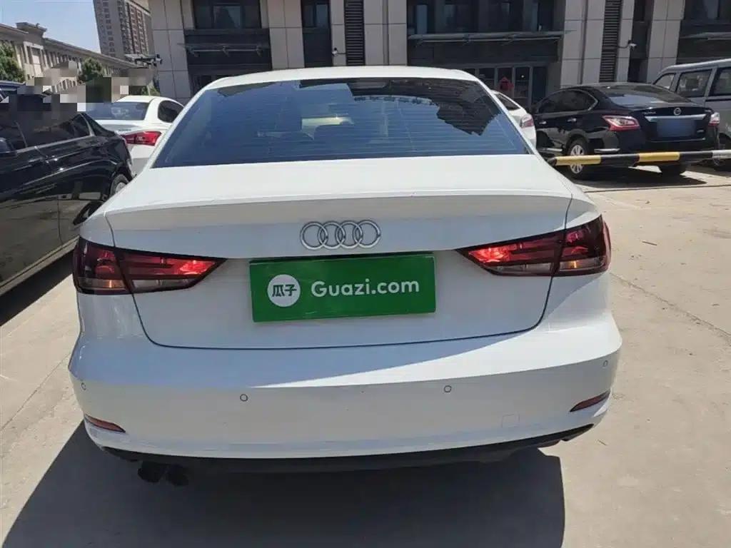 Audi A3 2016 Limousine 35 TFSI Progressive — миниатюра 6