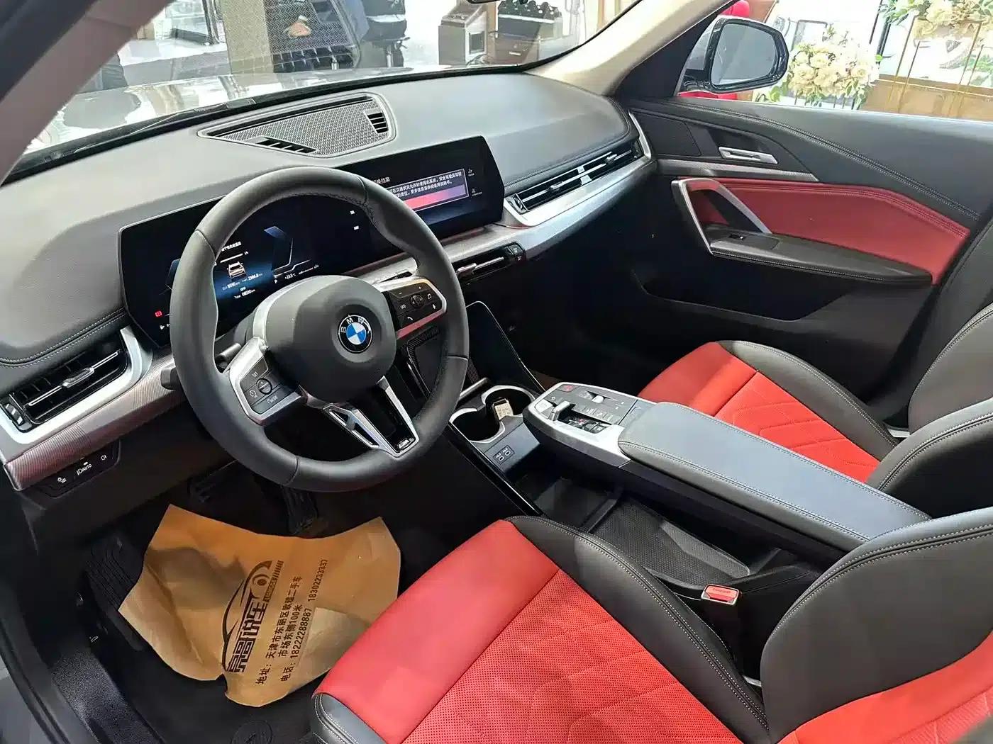BMW X1 2023 sDrive25Li M Sport Package — миниатюра 11