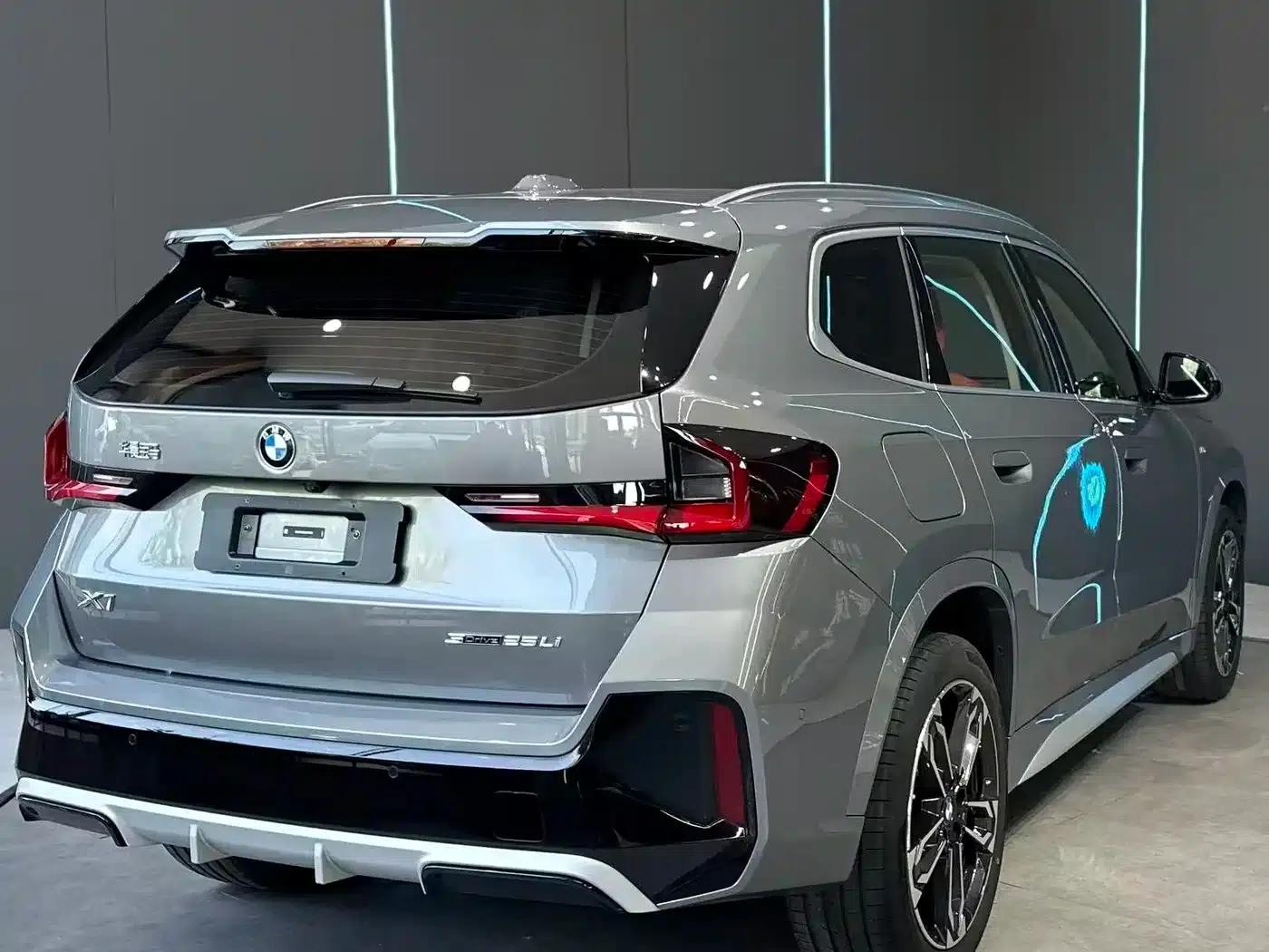 BMW X1 2023 sDrive25Li M Sport Package — миниатюра 6