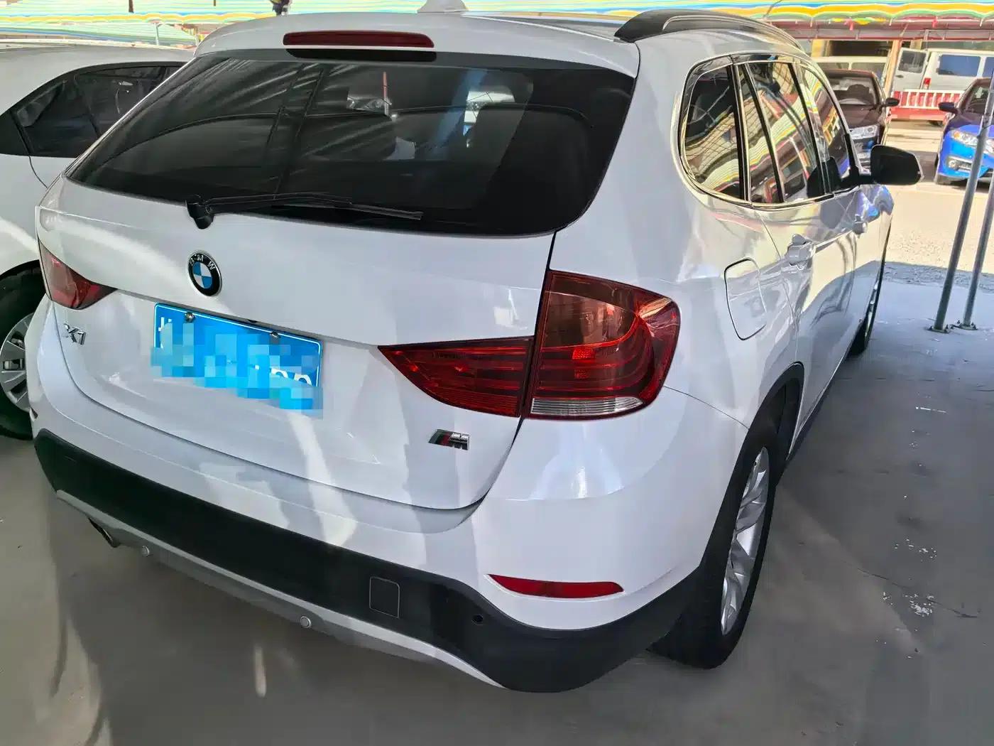 BMW X1 2015 sDrive18i Fashion Upgrade Edition — миниатюра 6
