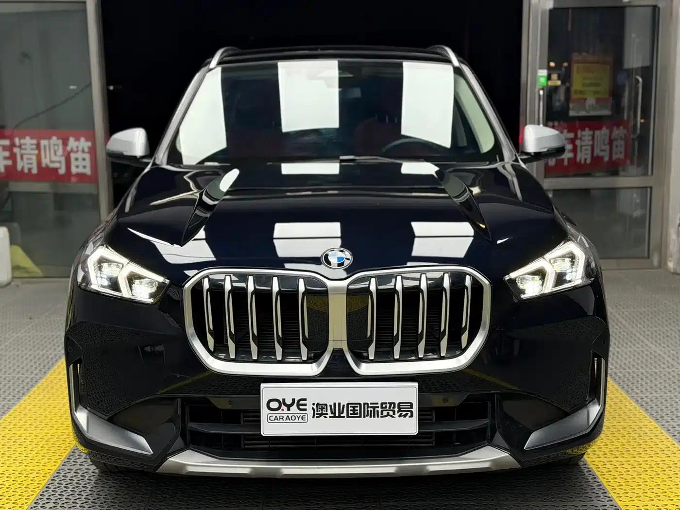 2023 BMW X1 sDrive20Li X Design Package — миниатюра 4