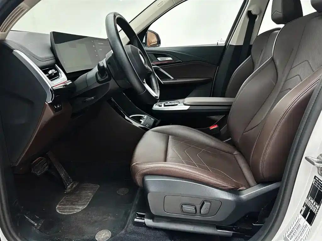 2023 BMW X1 sDrive20Li X Design Package — миниатюра 19