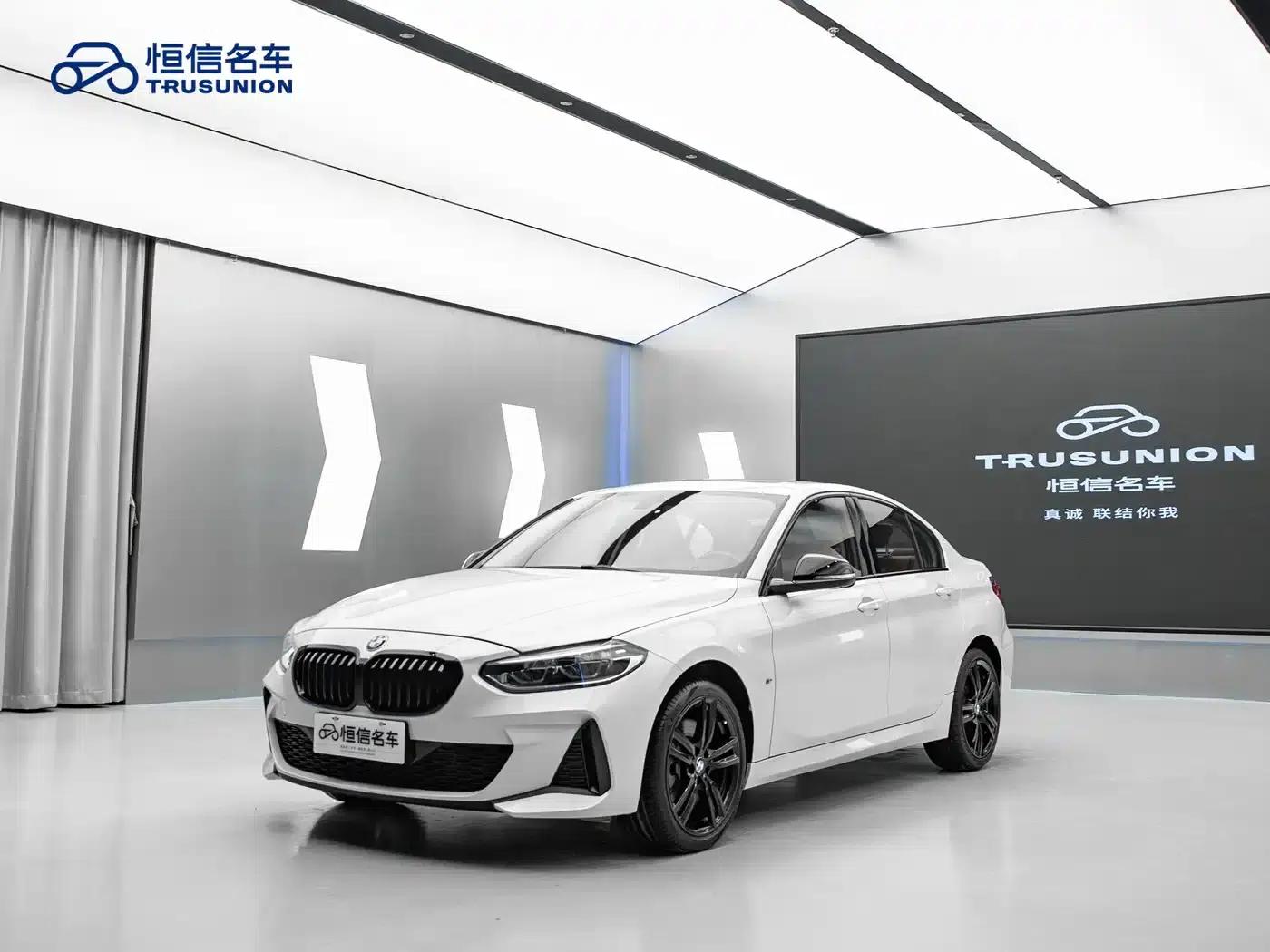 BMW 1 Series 2021 125i M Sport Shadow Edition — миниатюра 3