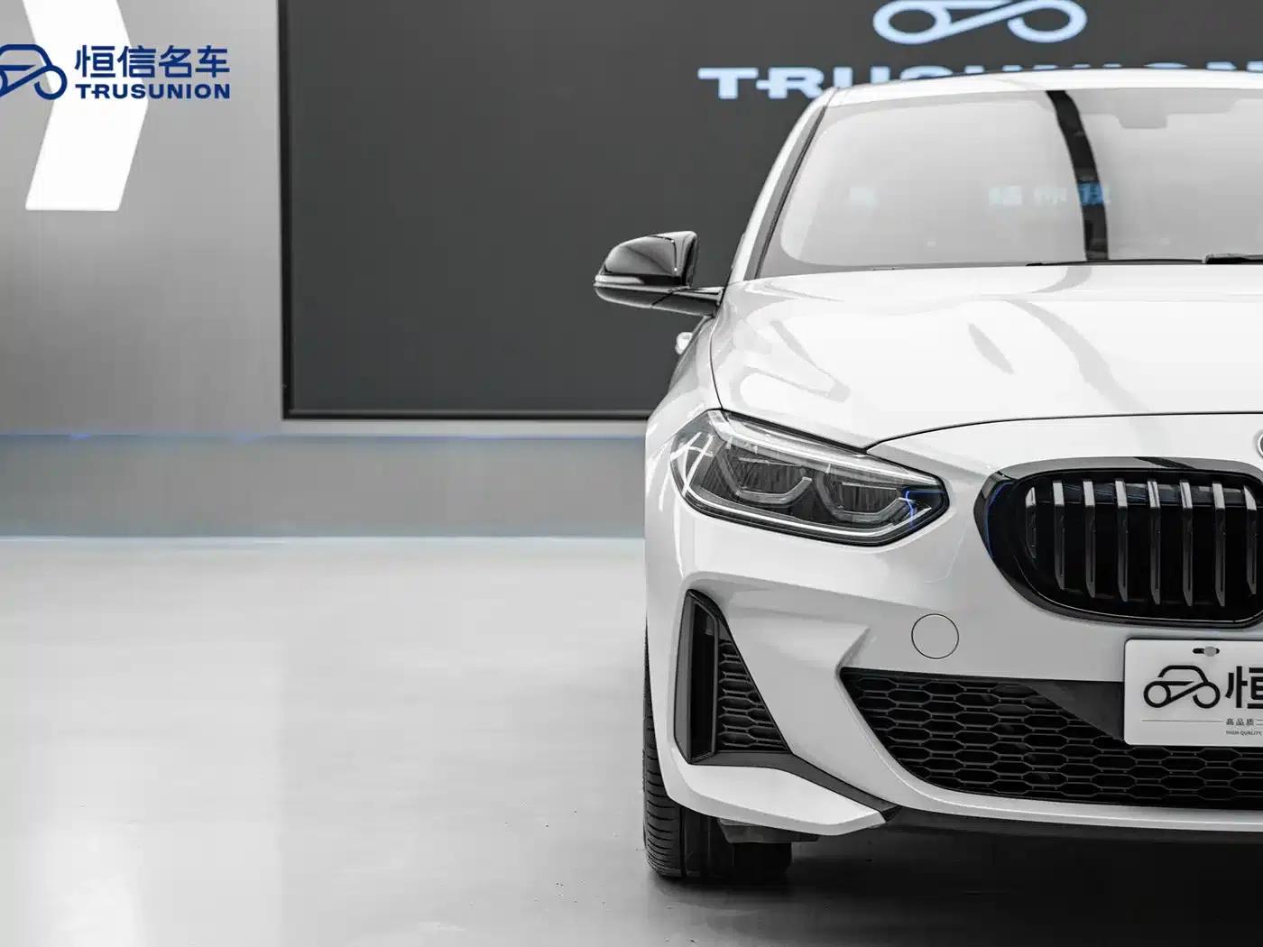 BMW 1 Series 2021 125i M Sport Shadow Edition — миниатюра 8